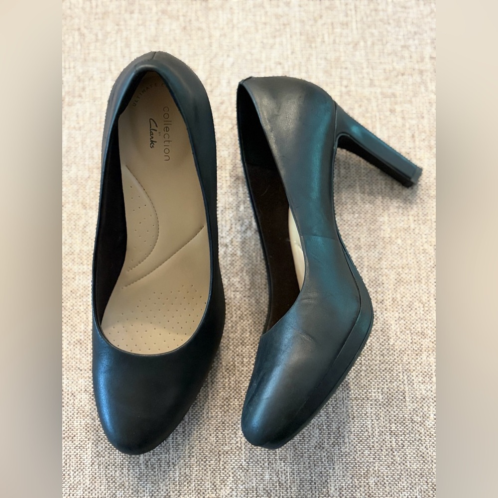 Clarks Black Leather High Heel Pumps